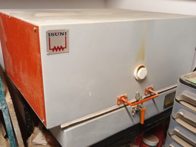 Vends four fusing 90 litres